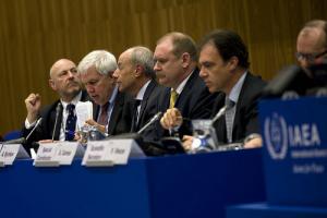 03-27-2012iaeaexperts_0.jpg