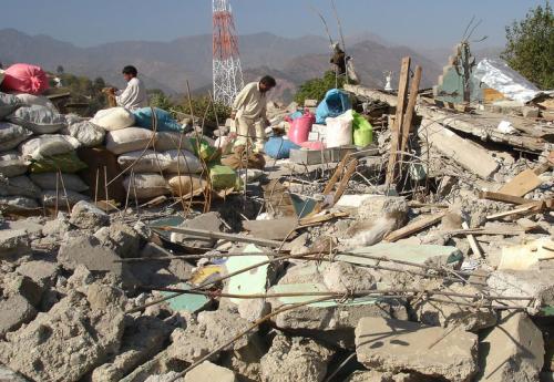 04-17-2013pakistanquake_0.jpg