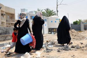 05-06-2015Iraq_Displaced_0.jpg