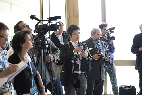 10-01-2013journalists.jpg