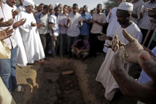 2013_sudan_khartoum_presser_0.jpg