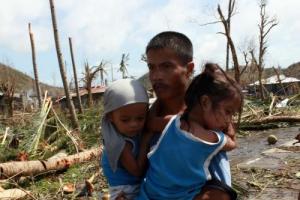 11-12-2013philippinestyphoo_1_1.jpg