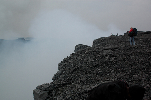 25_02_2014_DRC_volcano.jpg