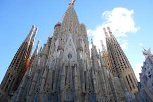 Sagrada_Familia_8-12-21_(6).jpg