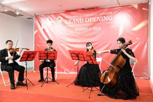 Toronto opening_P5_0.jpg